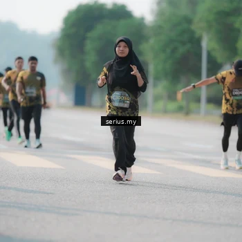 Runner Photo 6423618