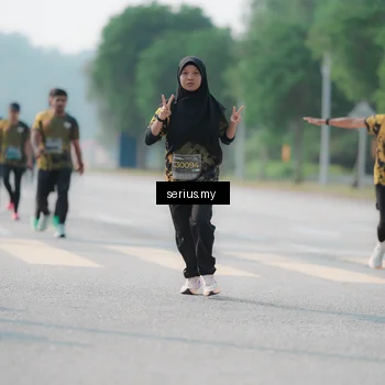 Runner Photo 6423636