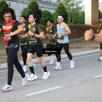 Runner Photo 6423638
