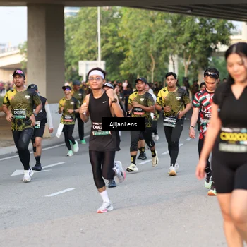 Runner Photo 6423649