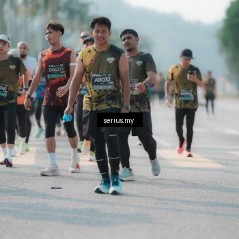 Runner Photo 6423650