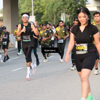 Runner Photo 6423666
