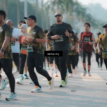 Runner Photo 6423668