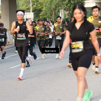 Runner Photo 6423671