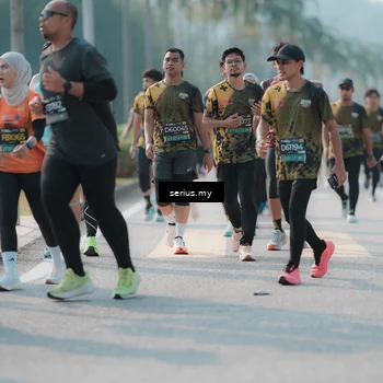 Runner Photo 6423679