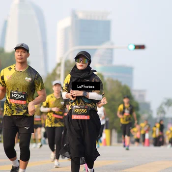 Runner Photo 6423698