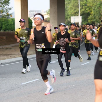 Runner Photo 6423715