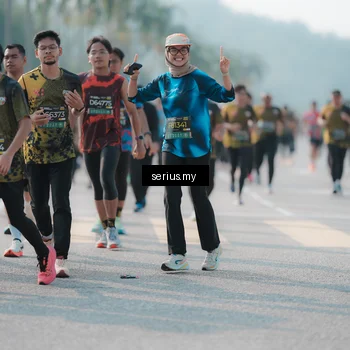 Runner Photo 6423717