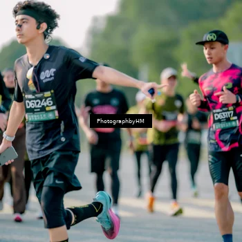 Runner Photo 6423718