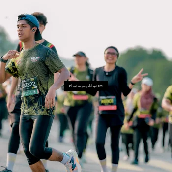 Runner Photo 6423719
