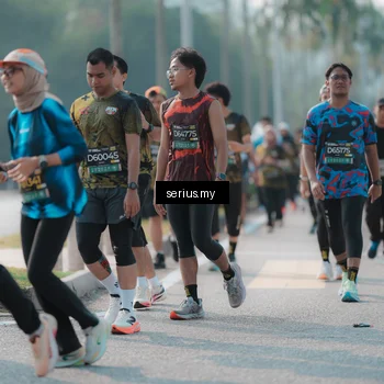 Runner Photo 6423722
