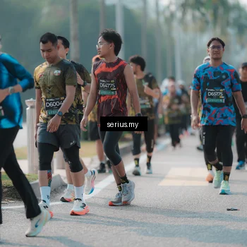 Runner Photo 6423726