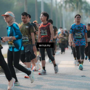 Runner Photo 6423744
