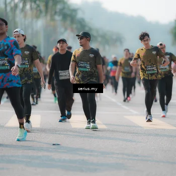 Runner Photo 6423747