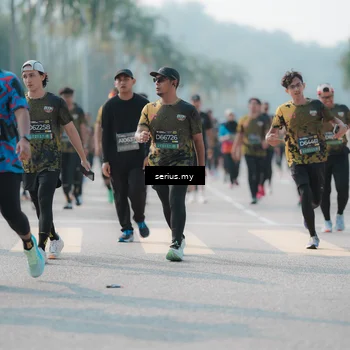 Runner Photo 6423753