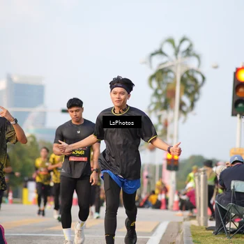 Runner Photo 6423761