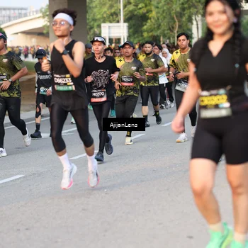Runner Photo 6423763