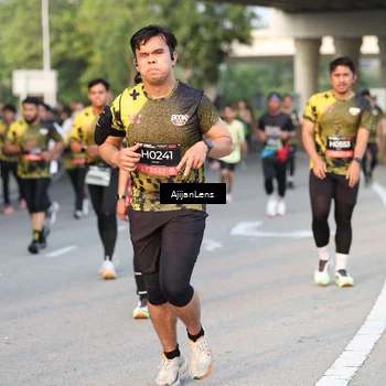 Runner Photo 6423770