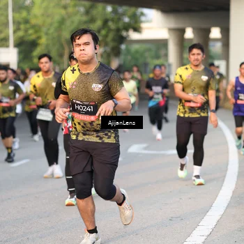 Runner Photo 6423771