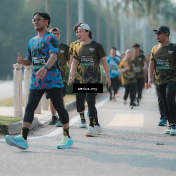 Runner Photo 6423772