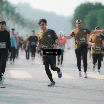 Runner Photo 6423778