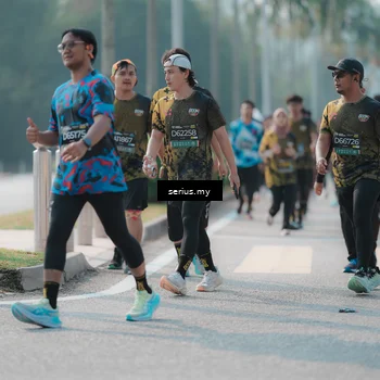 Runner Photo 6423783