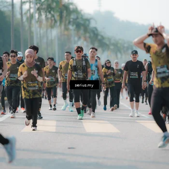 Runner Photo 6423824