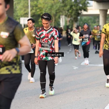 Runner Photo 6423832