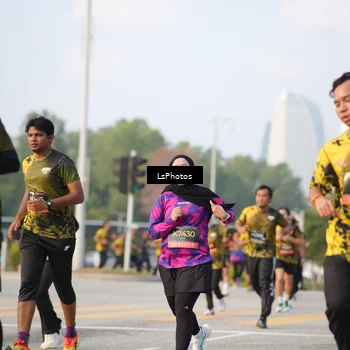 Runner Photo 6423842
