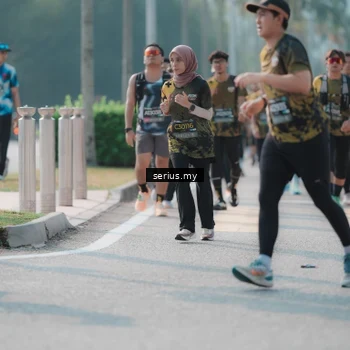 Runner Photo 6423849