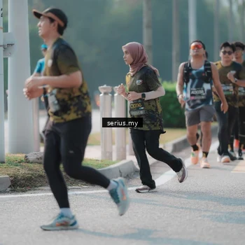 Runner Photo 6423860