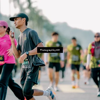 Runner Photo 6423869