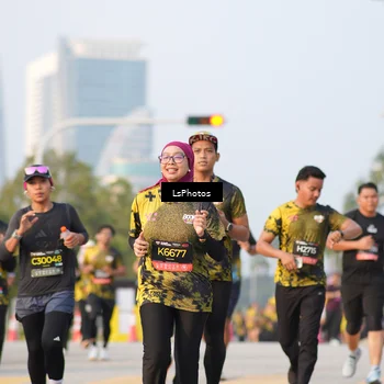 Runner Photo 6423875