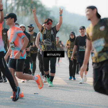 Runner Photo 6423886