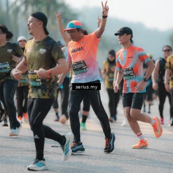 Runner Photo 6423890