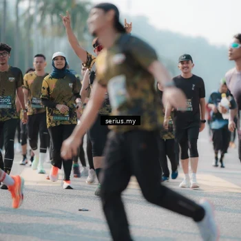 Runner Photo 6423903