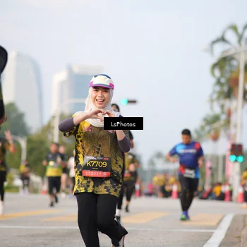 Runner Photo 6423915