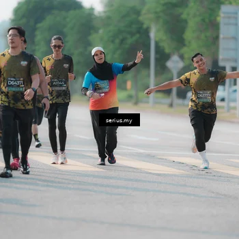 Runner Photo 6423920