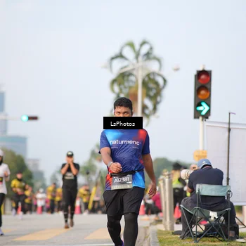 Runner Photo 6423937