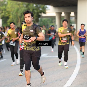 Runner Photo 6423940