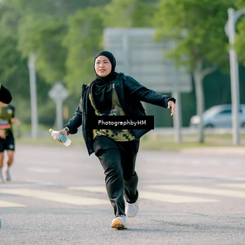 Runner Photo 6423943