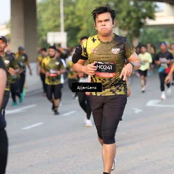Runner Photo 6423948