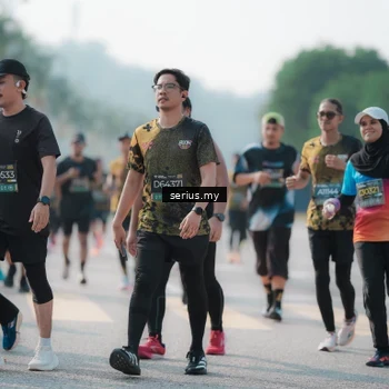 Runner Photo 6423962