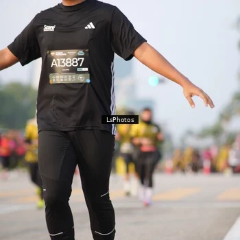 Runner Photo 6423966