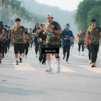 Runner Photo 6423975