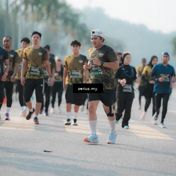 Runner Photo 6423981
