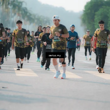 Runner Photo 6423982
