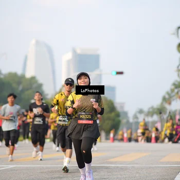 Runner Photo 6423984