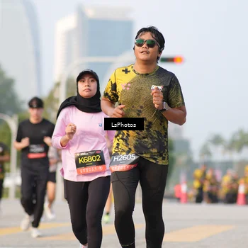 Runner Photo 6424005