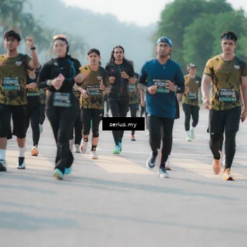 Runner Photo 6424008